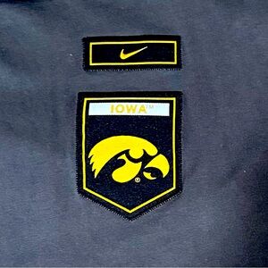 Iowa Hawkeyes Nike T-shirt Hoodie